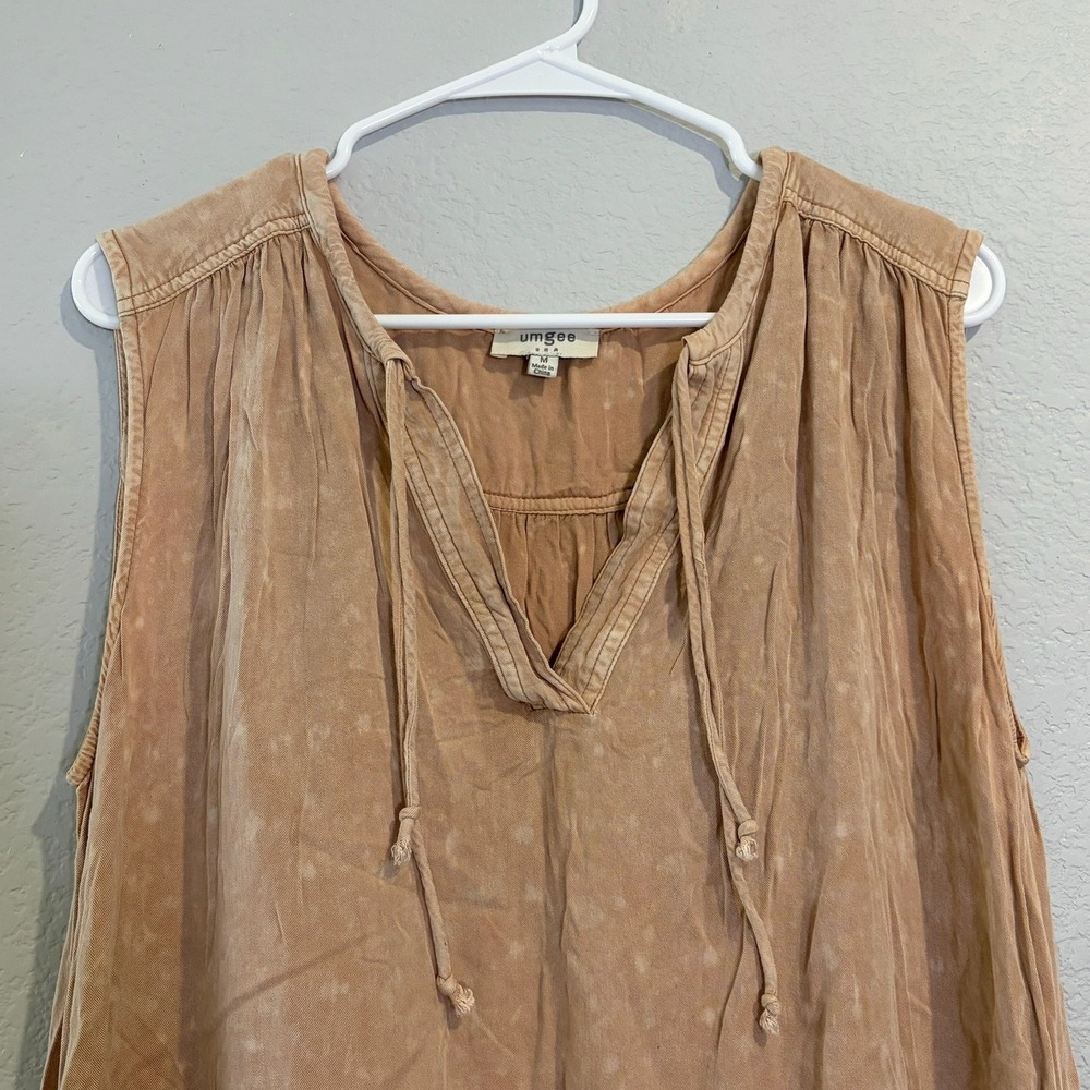 Umgee Acid Wash Sleeveless Frayed Hem Tassel V-Neck Tunic Top MEDIUM - Picture 4 of 6